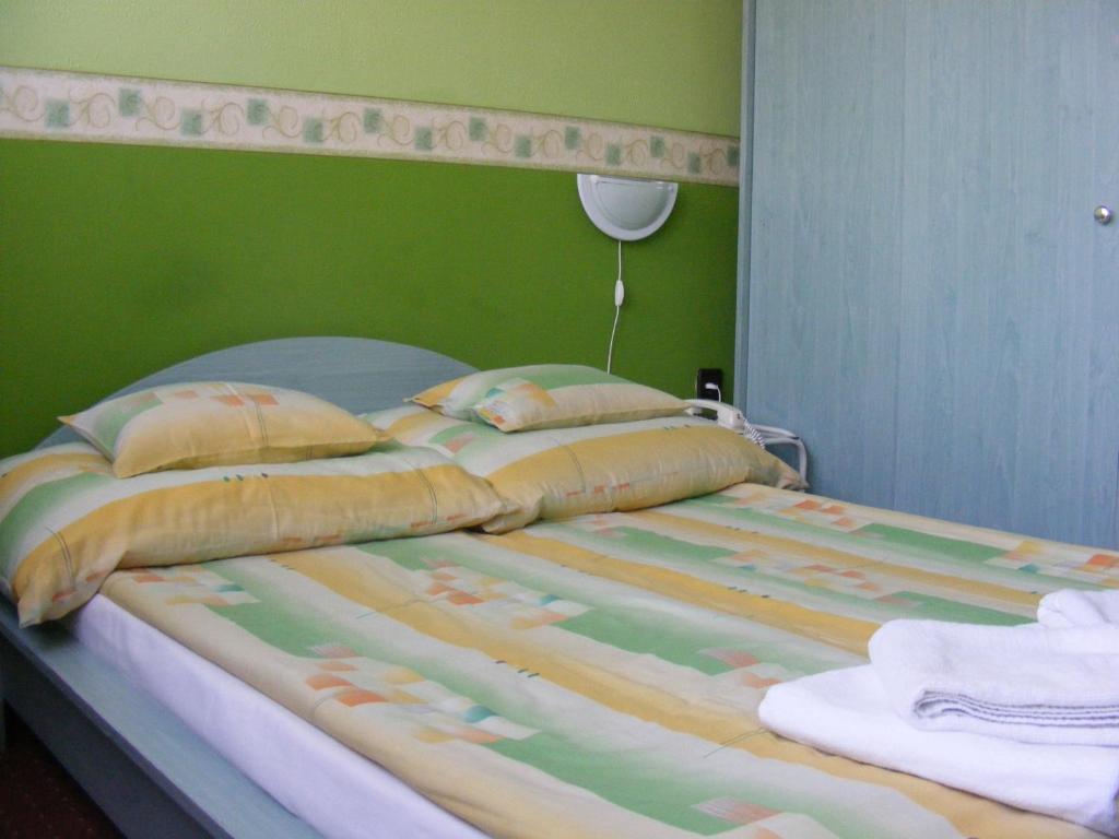 Hotel Pelikan Hódmezővásárhely Værelse billede