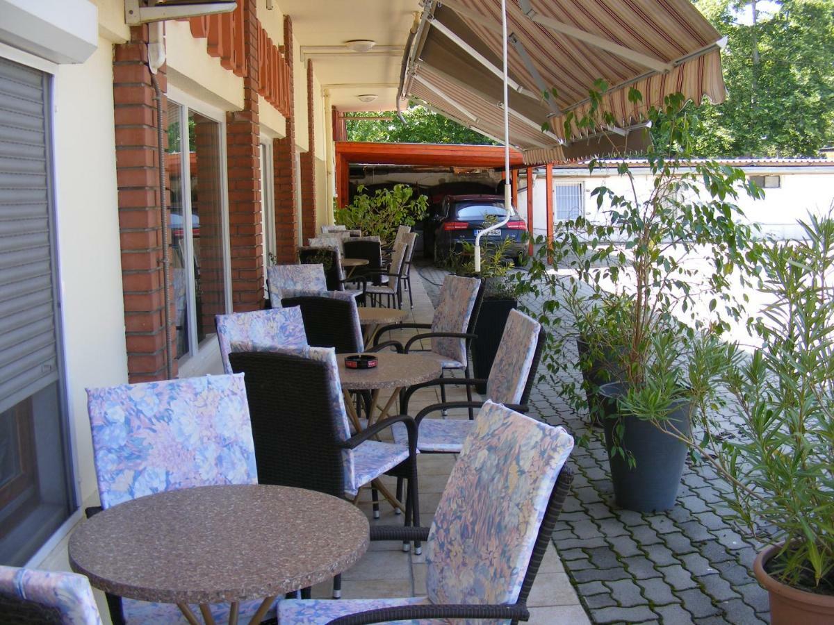 Hotel Pelikan Hódmezővásárhely Eksteriør billede